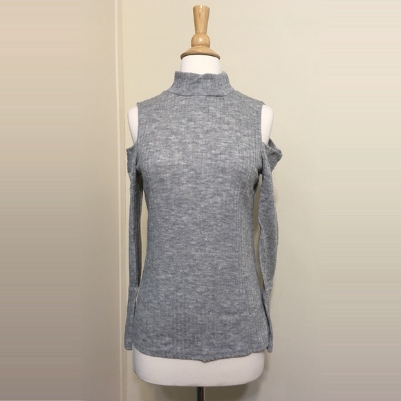 Cold Shoulder Stretchy Ribbed Knit Sweater Top - Picture 4 of 6